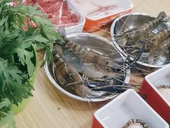 -杨老板·海鲜集市火锅·鲜切牛肉(中防万宝店)
