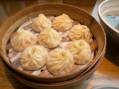 蟹粉小笼包-馋三尺蟹粉小笼(人民广场店)