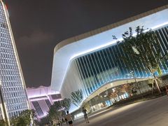 -上海游泳馆(地铁站)