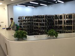 -全明星滑冰俱乐部(海口日月广场店)