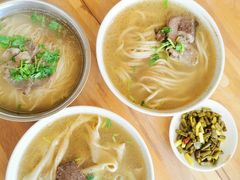-十二忠手拉面(中华路店)
