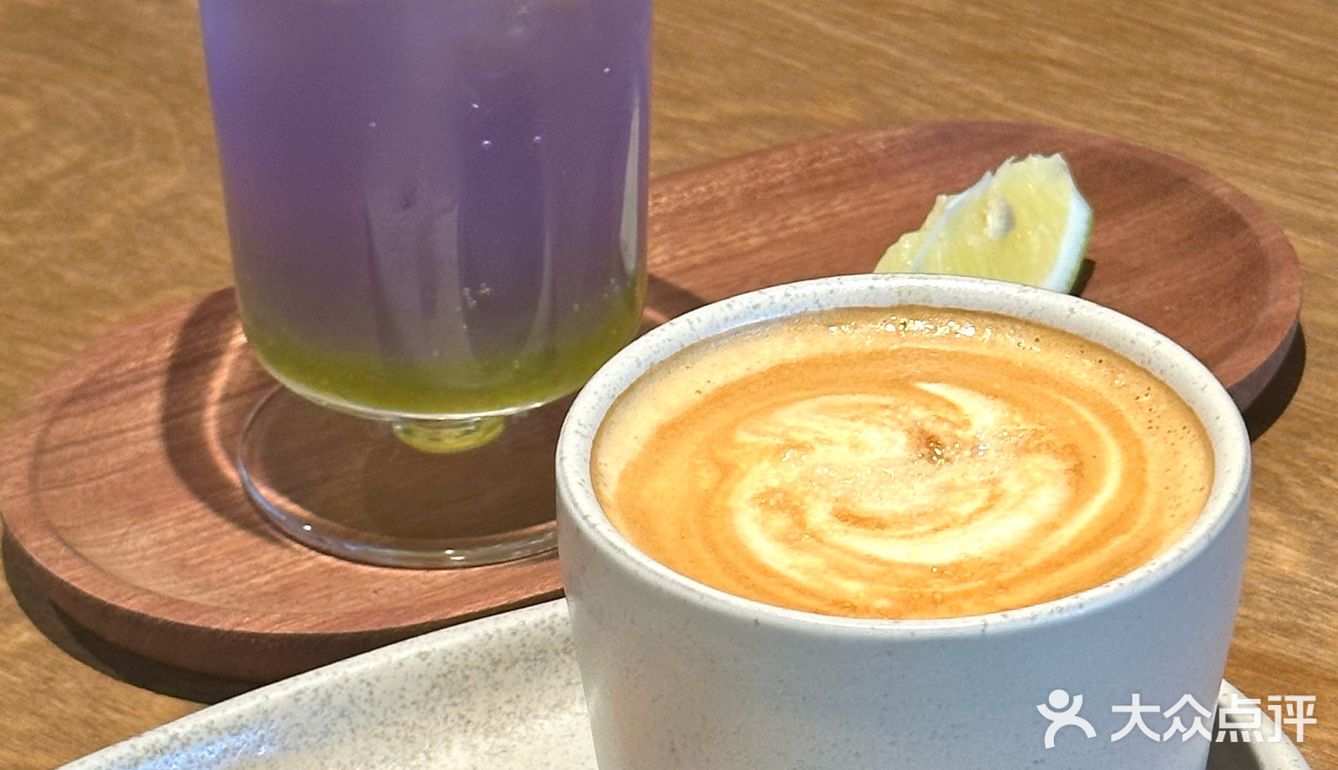 精酿配甜品，下午茶买醉石锤了…