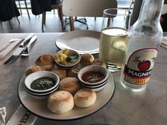 -Pizza Express(机场T1店)