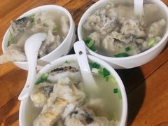 红鲢鱼汤-江南红鱼汤(洋中花园店)