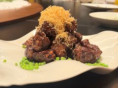 翠豌豆蜜椒澳洲M6和牛粒-彩丰楼中餐厅(佘山世茂洲际酒店)