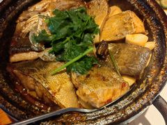 石锅臭鳜鱼-披云徽宴(石景山店)