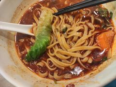 -康师傅私房牛肉面(马泉营奥莱店)