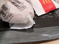 -麦当劳(民盈·国贸城店)