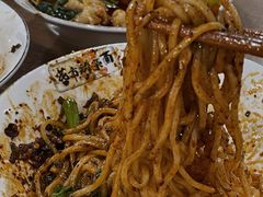 重庆小面-重庆小面·抄手(解放碑好吃街店)