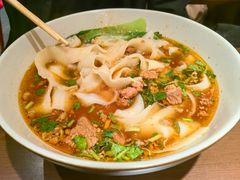 -顺溜·手工刀削面·黑金店(铜锣湾店)