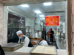 -歹歹的加个面过油肉拌面