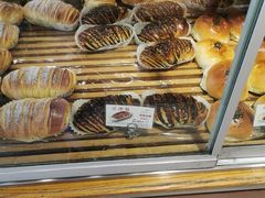 -苹果花园(昌里东路店)