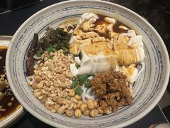 豆花米线-多味居(剪子巷店)