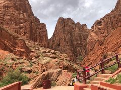 -天山神秘大峡谷