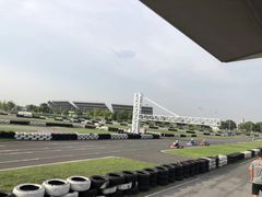 -上海国际赛车场卡丁车世界-停车场