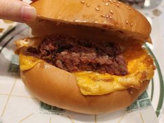 招牌芝士咸牛肉蛋猪仔包-华嫂冰室(尖沙咀店)