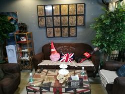 店内环境-怪咖纹身刺青