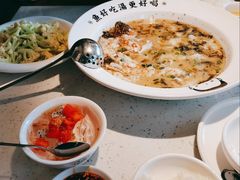 -江渔儿酸菜鱼(奥园广场金发购物中心店)