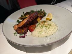 -LESCEDARS Brasserie Bistro香柏树