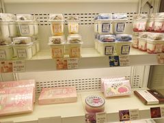 零售区-好利来(高新枫叶广场店)