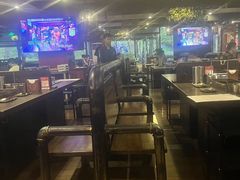 -麦凯伦烧烤·精酿超级工厂店(金桥总店)