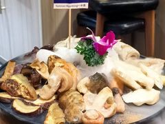 -一朵菌·野生菌探索家火锅(南亚店)