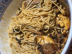 蛤蜊猪肝面-沪西老弄堂面馆(定西路店)