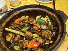 -天宝食坊·啫啫煲大排档(西华路店)