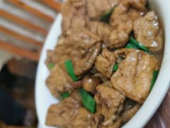 -铁头烧菜馆(立新路店)