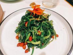 菠菜花生-北平盛世·新京菜·北京烤鸭(劲松·双井店)