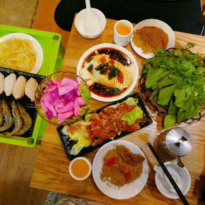 卜奎坊齐齐哈尔烤肉-"点了牛肉 牛心管和鸡胗 都挺好吃的.