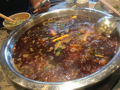 -肖肖酸萝卜鱼火锅(总店)