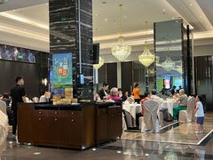 -万龙洲海鲜(大兴绿地缤纷城店)