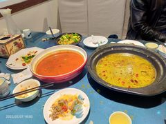 -亿江南新概念融合美食餐厅(管仲老街店)