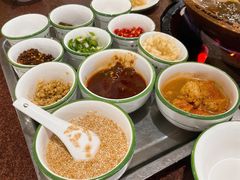 -朝伟清真铜瓢牛肉馆(三十年老·店)