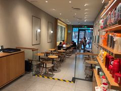 -星巴克(广州淘金路店)