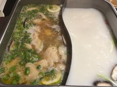 -新辣道鱼火锅(摩尔城店)