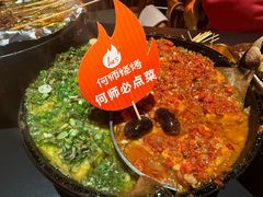 -何师烧烤Pro ·江湖川菜·小龙虾·精酿啤酒(太古里旗舰店)