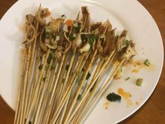-临江餐馆二楼美食部落