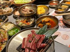 -草家酱蟹炭火烤肉店(珲春南路一店)