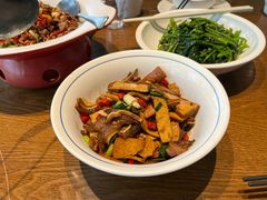 -湘力力小院·鱼汤泡饭(枫林路店)