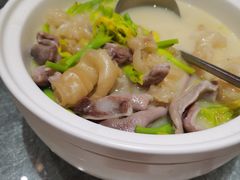 胡椒猪肚花胶煲-悦湖公馆