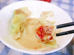 纯鲜肉虾仁大馄饨-潘国仙耳光馄饨(黄家阙路店)