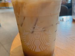 -星巴克臻选(郑州中原万达店)