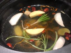 -三不牛腩(宾虹路店)