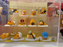 -泡泡玛特POPMART(国金街店)