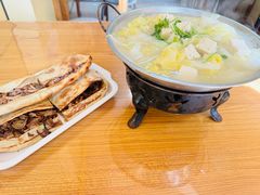 -宝光熏肉鞋底火烧(新街口店)