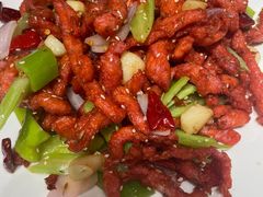-辣小妮de川菜馆(红旗Mall店)