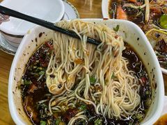 凉拌米线-玛扎烧烤私房菜