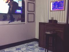 -蓝乐光量贩KTV(浦东禹悦汇店)